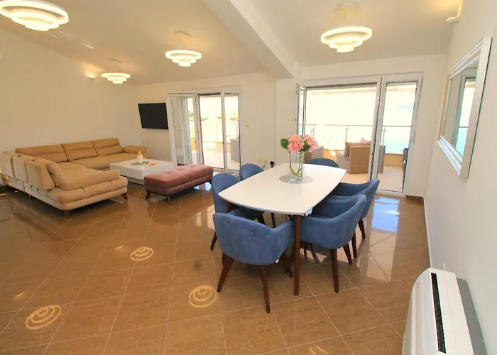 Lux Przno View Penthouse